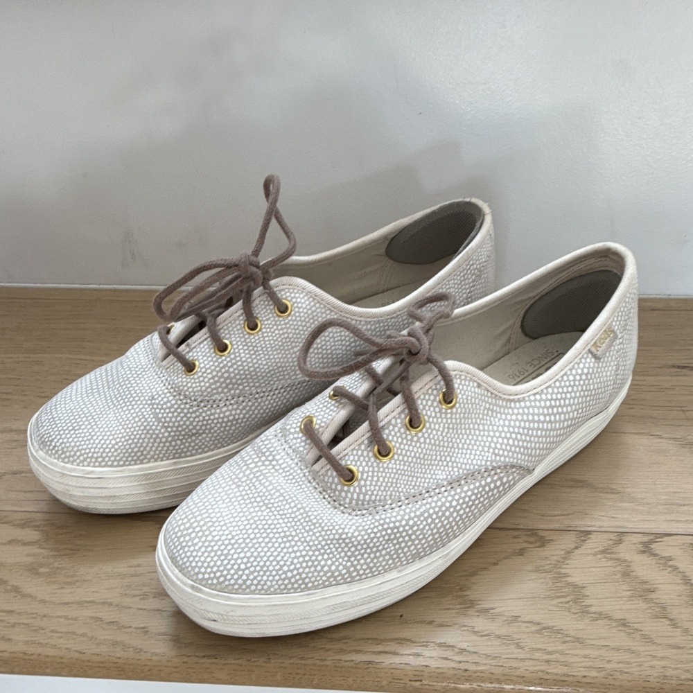 Keds OrthoLite Women's Low Top Lace-Up Sneakers White/Gray Polka Dot WH58971